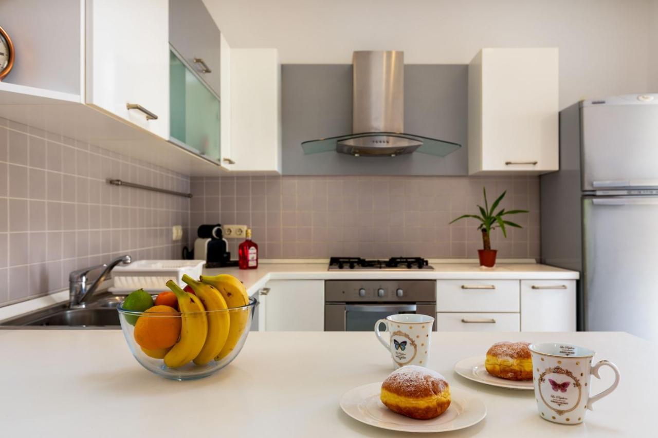One-Bedroom Apartment Albis With Balcony And Parking In Rovinj Exterior foto